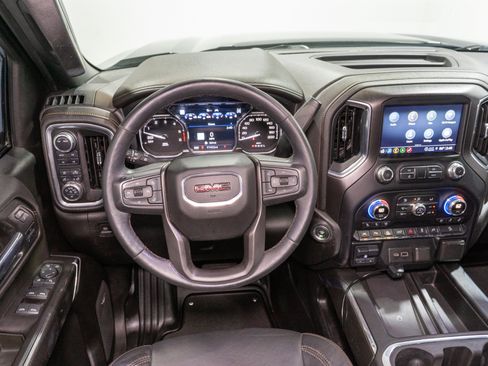 Used 2021 GMC Sierra 1500 AT4 w/ Technology Package AWD/4WD image 13