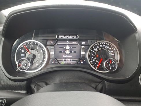 Used 2021 RAM 1500 Big Horn image 22