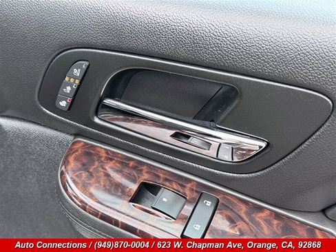 Used 2014 GMC Yukon XL Denali AWD/4WD image 22