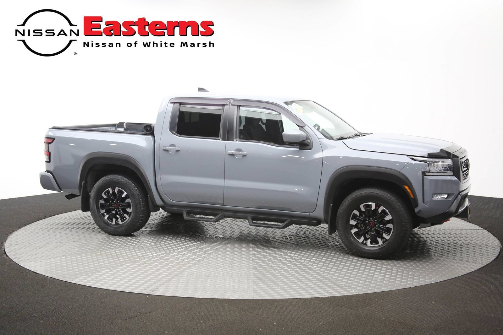 Used 2023 Nissan Frontier PRO-4X w/ Technology Package AWD/4WD image 43