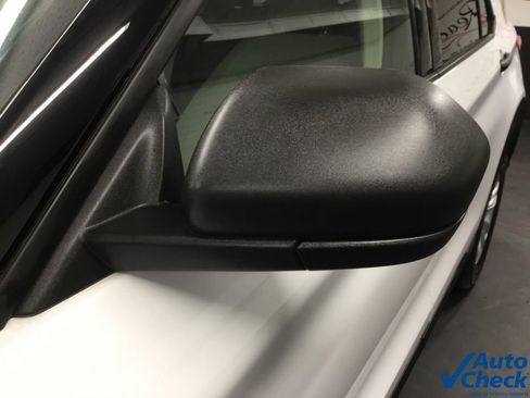 Used 2020 Ford Explorer 4WD image 16