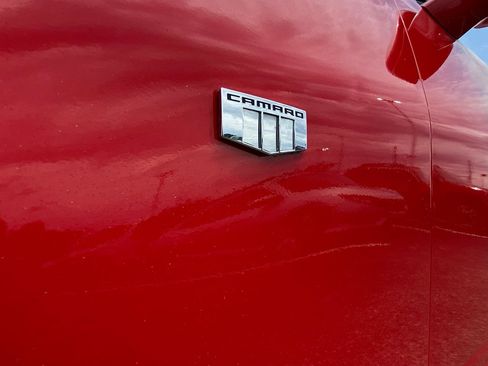 Used 2017 Chevrolet Camaro SS RWD image 26