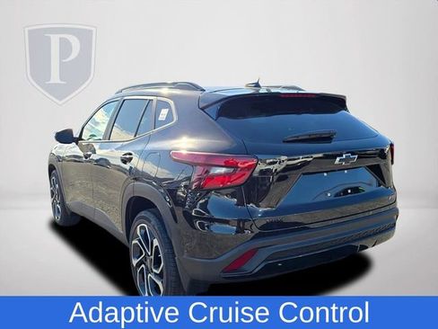 New 2026 Chevrolet Trax RS w/ Sunroof Package image 8