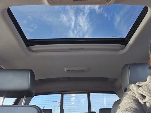 Used 2016 Chevrolet Silverado 1500 LTZ Z71 w/ LTZ Plus Package image 14