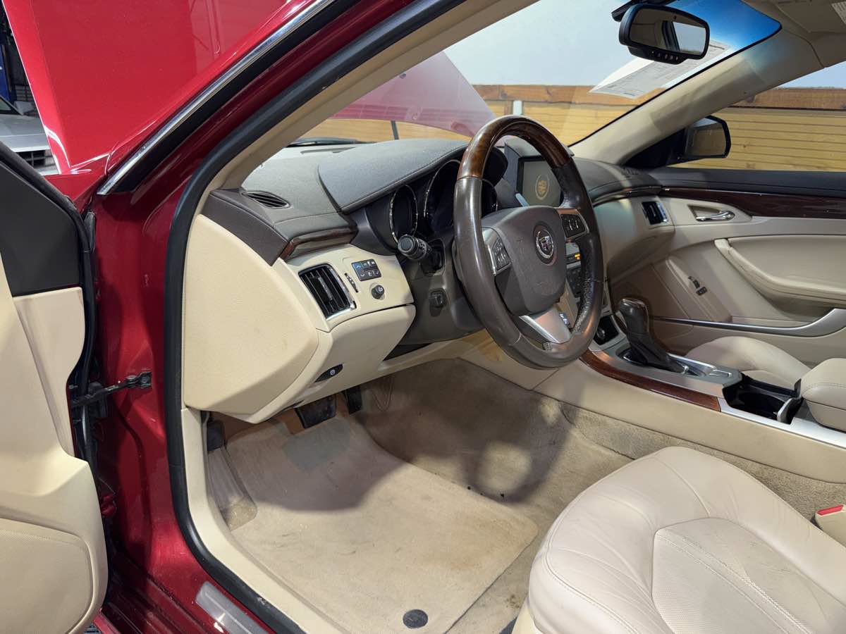 Used 2010 Cadillac CTS Performance w/ Performance Luxury Package RWD image 13
