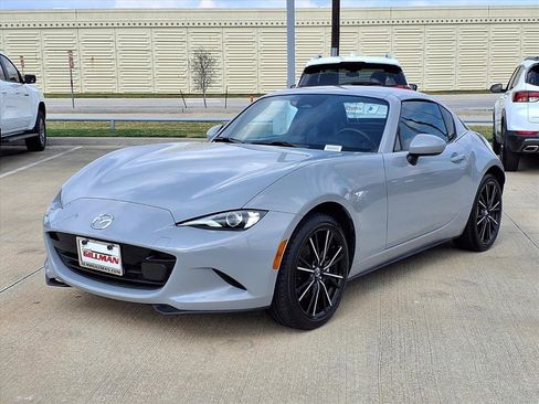 Used 2025 MAZDA MX-5 Miata RF Grand Touring image 4