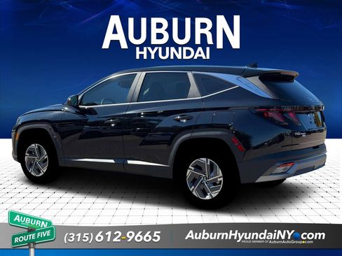 New 2026 Hyundai Tucson Blue SE AWD/4WD image 4