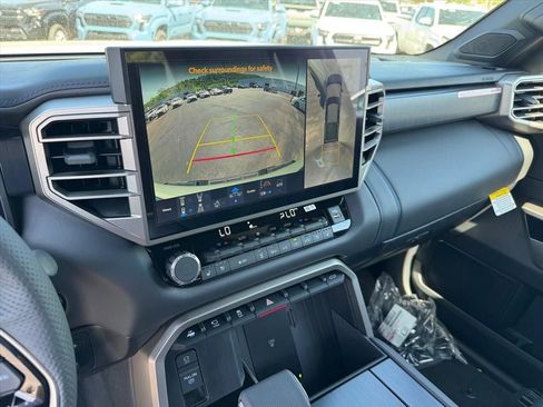 New 2026 Toyota Tundra Platinum AWD/4WD image 20