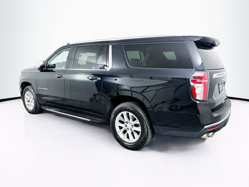 Used 2024 Chevrolet Suburban Premier image 5