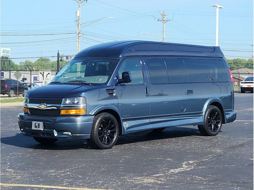 Used 2021 Chevrolet Express 2500 Extended w/ Enhanced Convenience Package RWD image 18