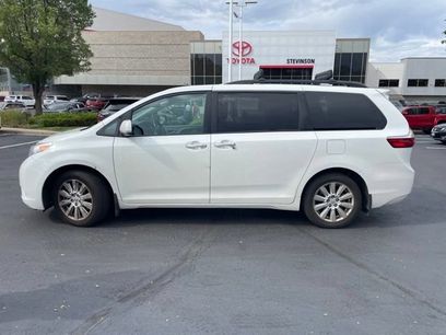 Used 2017 Toyota Sienna XLE Premium