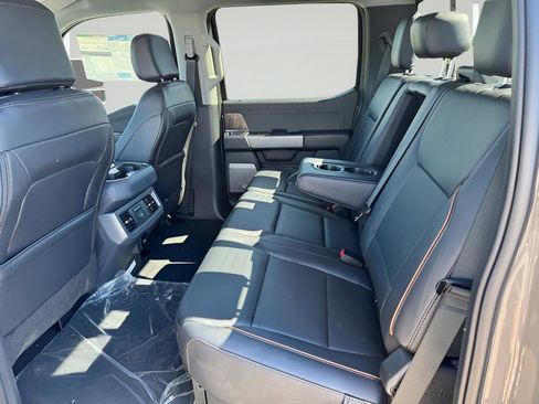 New 2026 Ford F250 Lariat w/ Lariat Premium Package AWD/4WD image 36