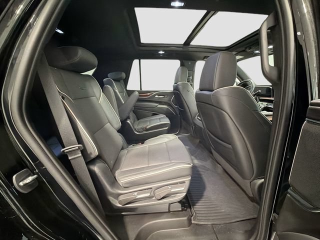Certified 2023 Cadillac Escalade Premium Luxury w/ LPO, Floor Liner Package AWD/4WD image 25