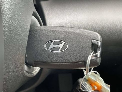 Certified 2026 Hyundai Elantra SE FWD image 26