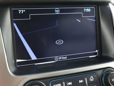 Used 2019 Chevrolet Suburban Premier AWD/4WD image 8