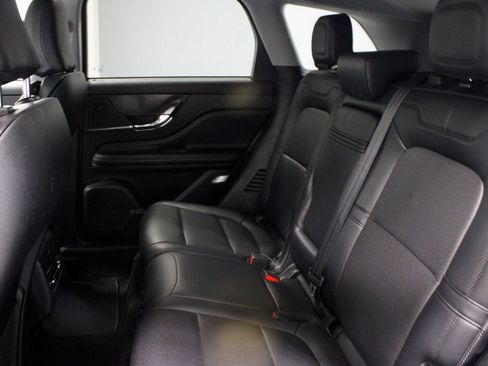 Used 2021 Lincoln Corsair AWD w/ Equipment Group 101A image 22