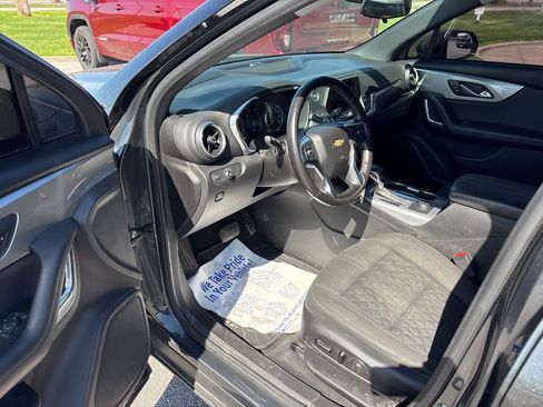 Used 2020 Chevrolet Blazer LT FWD image 20