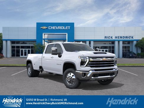 New 2026 Chevrolet Silverado 3500 LTZ image 1