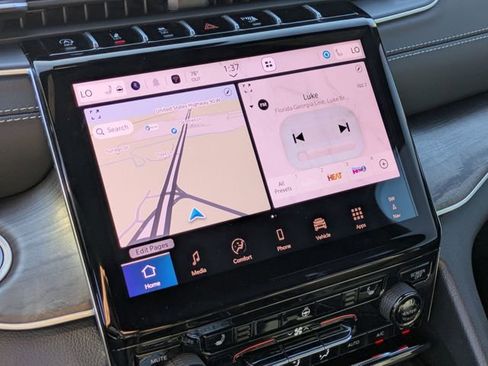 New 2025 Jeep Grand Cherokee L Limited image 24