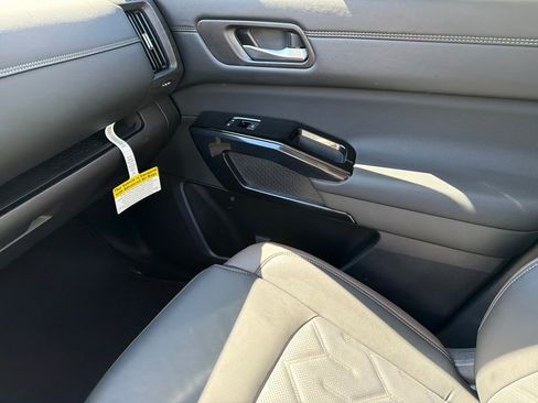 New 2026 Nissan Pathfinder Platinum w/ Cargo Package image 30