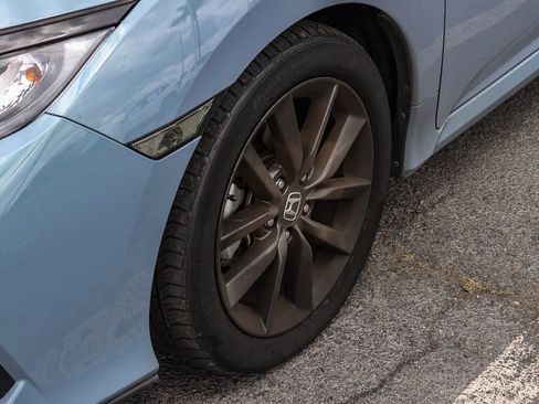 Used 2020 Honda Civic EX-L image 4