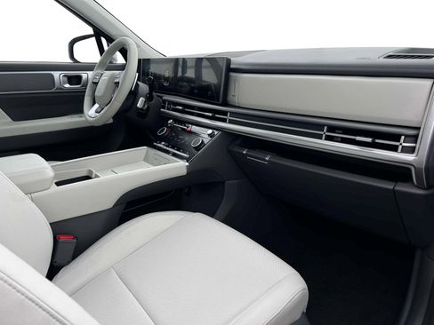 New 2026 Hyundai Santa Fe SE AWD/4WD image 15