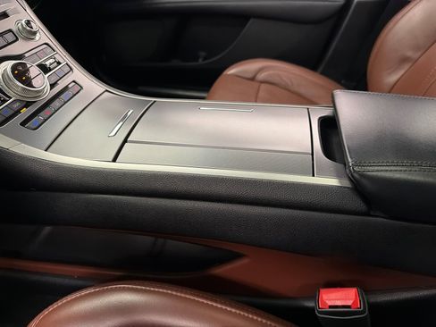 Used 2019 Lincoln MKZ Reserve image 26