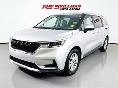 Used 2023 Kia Carnival LX