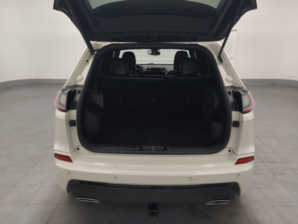 Used 2019 Jeep Cherokee High Altitude FWD image 29