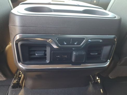 Used 2019 GMC Sierra 1500 Denali AWD/4WD image 12