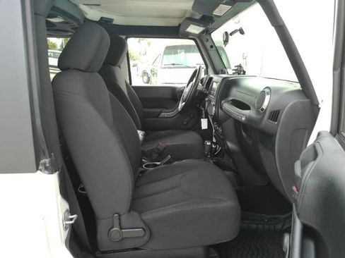 Used 2014 Jeep Wrangler Sport AWD/4WD image 15