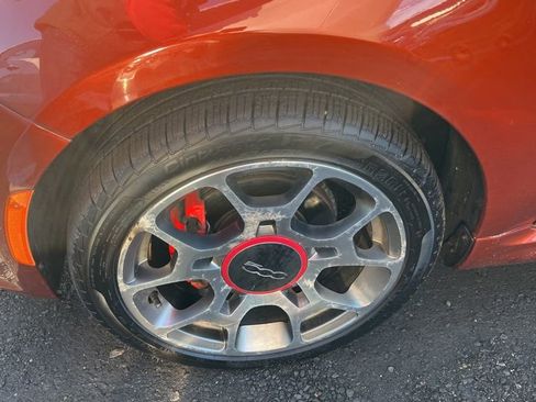 Used 2013 FIAT 500 Sport image 12