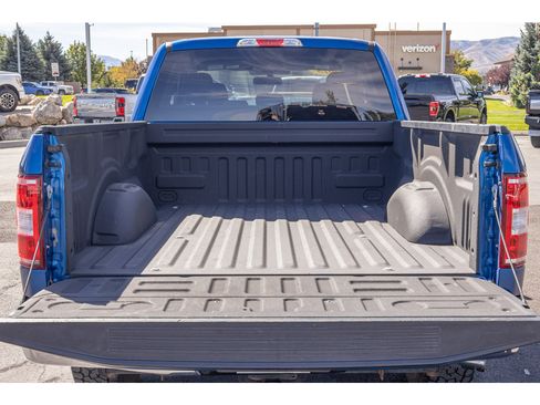 Used 2018 Ford F150 XLT w/ Equipment Group 302A Luxury AWD/4WD image 14
