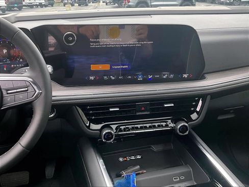 New 2026 Chevrolet Tahoe Premier w/ Sun And Tow Package AWD/4WD image 13