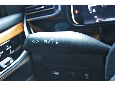 Used 2022 Jeep Grand Wagoneer Series III AWD/4WD image 17