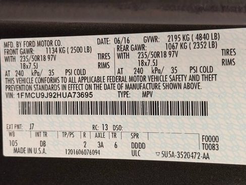 Used 2017 Ford Escape Titanium AWD/4WD image 44