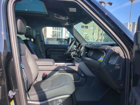 New 2026 Land Rover Defender 130 V8 image 30