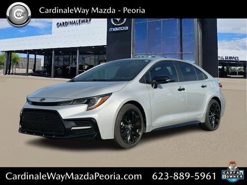 Used 2022 Toyota Corolla SE w/ Carpet Mat Package (TMS) image 1