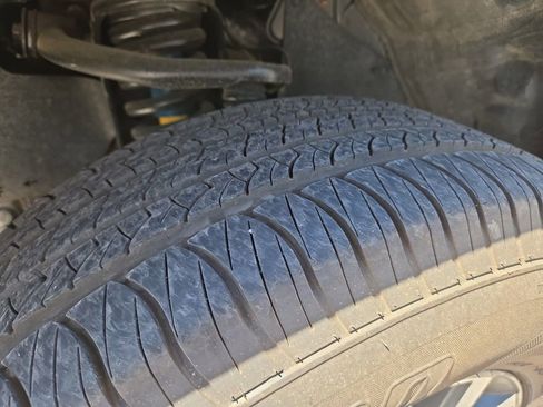 Used 2019 Toyota Tacoma TRD Off-Road image 11