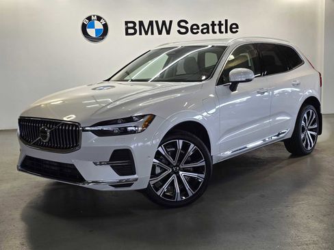 Used 2023 Volvo XC60 T8 Ultimate w/ Climate Package image 1