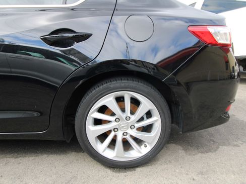 Used 2017 Acura ILX image 6