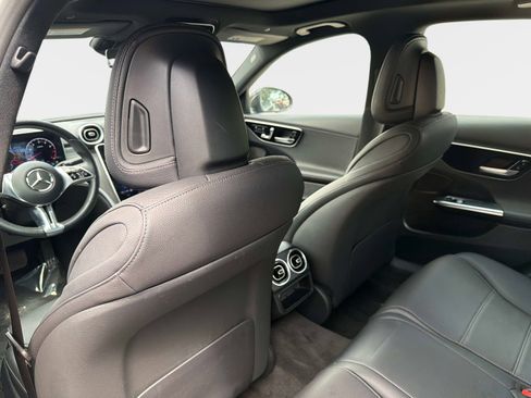 Used 2024 Mercedes-Benz C 300 C 300 Sedan image 34