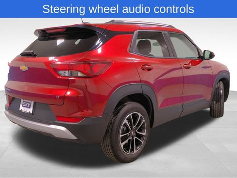 Used 2025 Chevrolet TrailBlazer LT image 7