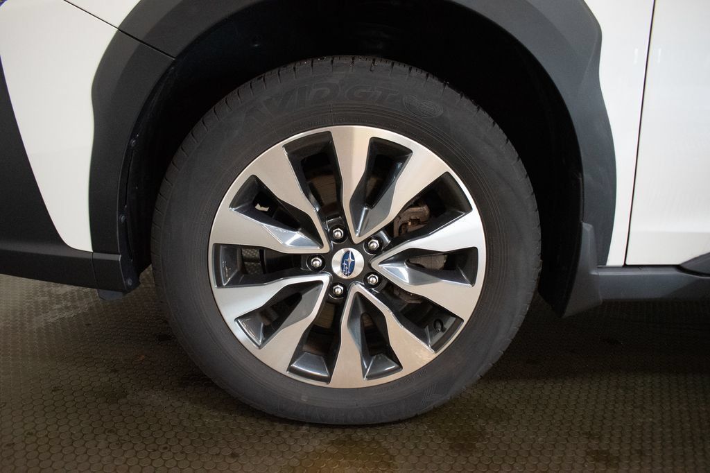 Used 2024 Subaru Outback Limited XT w/ Popular Package #2 AWD/4WD image 9