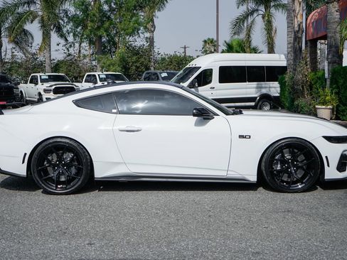 Used 2024 Ford Mustang GT Premium w/ GT Performance Package RWD image 10