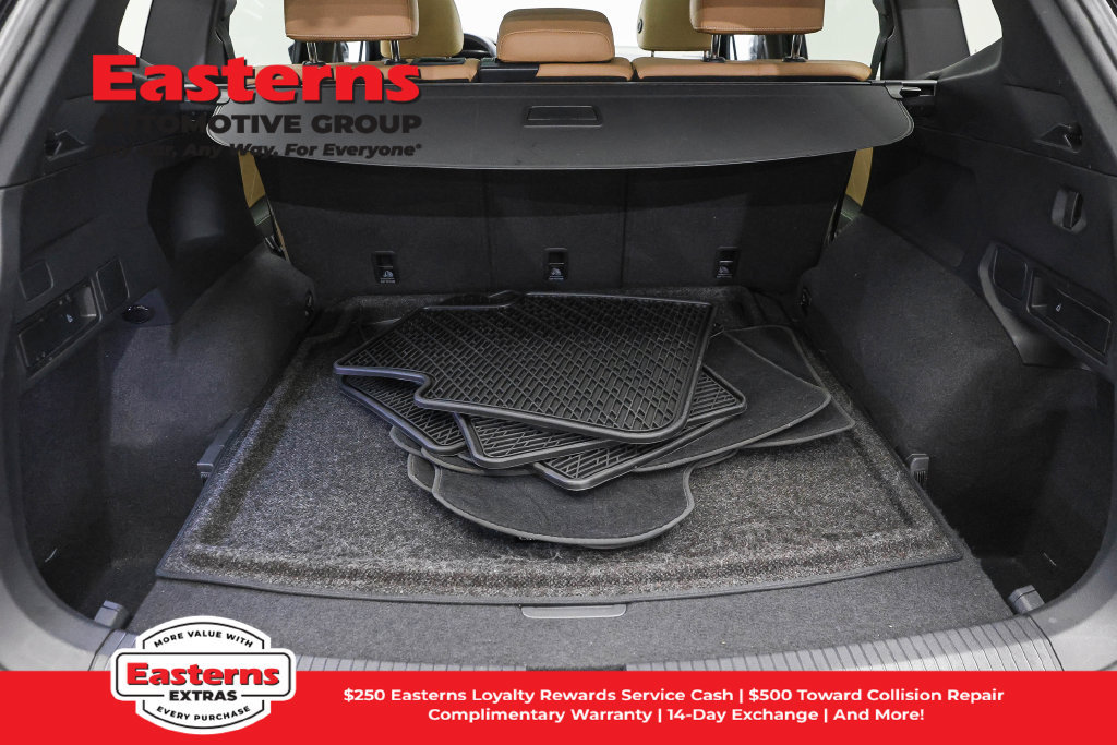 Used 2023 Volkswagen Tiguan SE AWD/4WD image 10