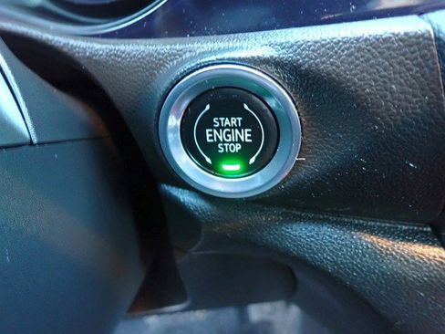 Certified 2022 Buick Encore GX Preferred w/ Cold Weather Comfort Package image 3