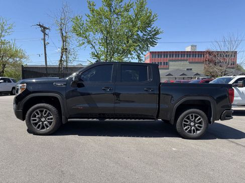Used 2021 GMC Sierra 1500 AT4 w/ AT4 Premium Package image 6