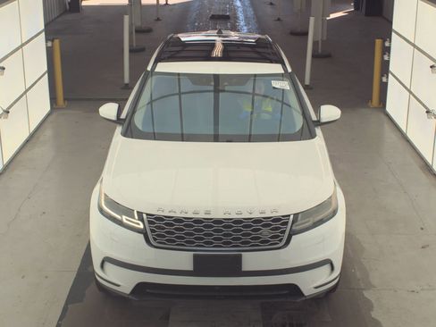 Used 2018 Land Rover Range Rover Velar S image 2
