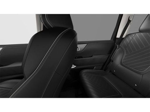 New 2026 INFINITI QX80 Luxe RWD image 13